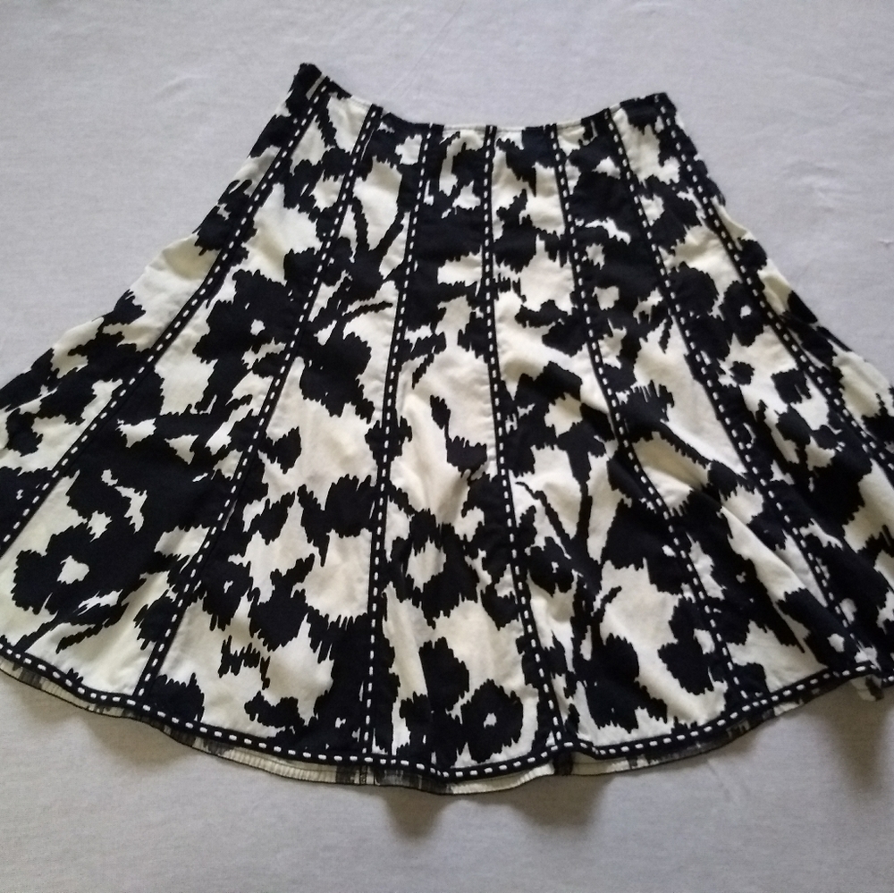 CAbi black and white mid-length skirt